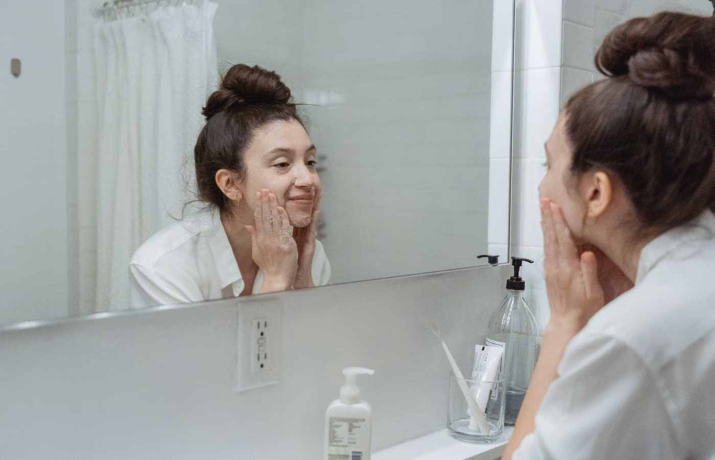 The Everything Shower Checklist for Sunday Reset Nights